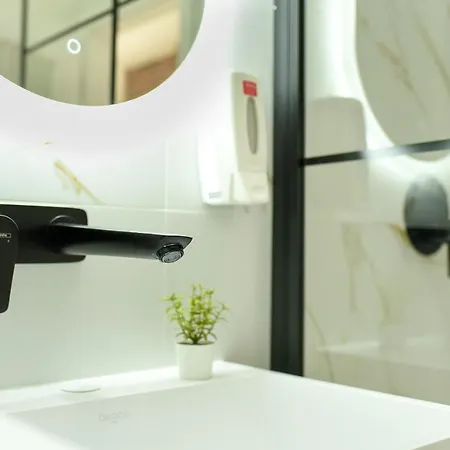 The White Queen - Amazing With Dambovita View *